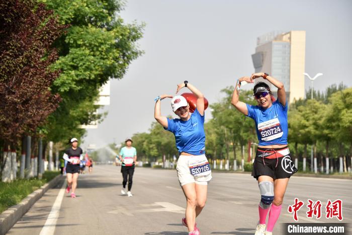 文安县承办的京津冀(文安)企业家马拉松：区域体