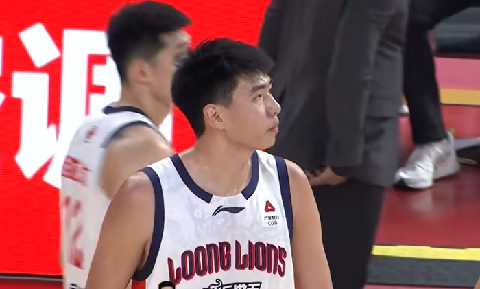 徐昕获NBA试训邀请 西热力江：天赋出众属正常现