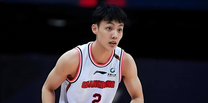 广东主场19分领先遭逆转 徐杰低迷成崩盘关键